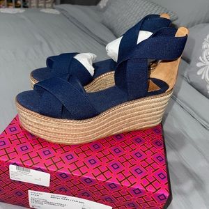 Tory burch new never used espadrille in box